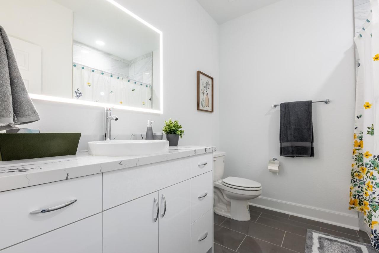Cute Cozy House Close To Major Sporting Events And Restaurants Хьюстон Экстерьер фото